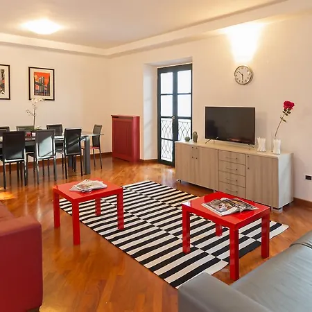 Altido's Brera Design District Apartmán *